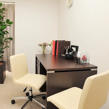 シロノクリニック 全国3院のシミ取りを受ける前のカウンセリングルーム