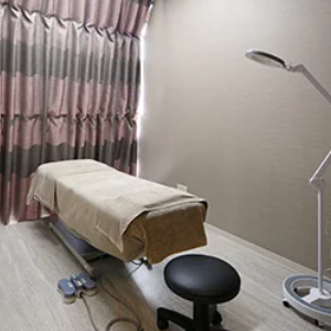 銀座よしえクリニック 全国6院のシミ取りを受ける施術室