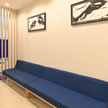 ふじもと皮フ科クリニックのシミ取りを受ける前の待合室