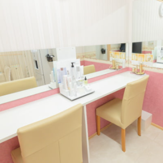 自由が丘クリニックソフィアのシミ取りを受けた後のパウダールーム