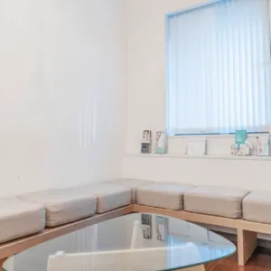 ラグラン銀座医院のほくろ除去を受ける前の待合室