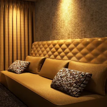 銀座TAクリニックのほくろ除去を受ける前の待合室