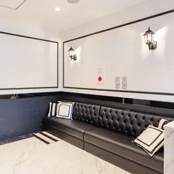 ルミナスビューティークリニックのほくろ除去を受ける前の待合室