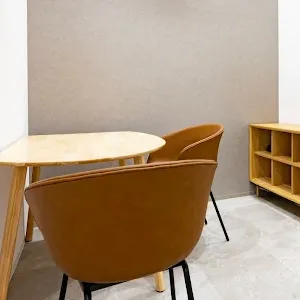 水上形成外科美容クリニックのほくろ除去前のカウンセリングルーム