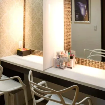 たつた皮ふ科クリニックのほくろ除去を受けた後のパウダールーム