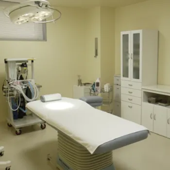 ヒルズ美容クリニックの二重整形を受ける施術室