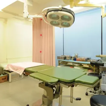 城本クリニック 横浜院の二重整形を受ける施術室