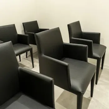 TCB東京中央美容外科 神奈川6院の二重整形を受ける前の待合室