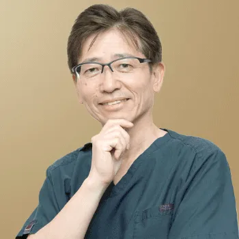 共立美容外科 熊本院のほくろ除去を担当する医師