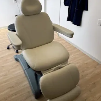 THE FIRST CLINIC 町田院のほくろ除去を受ける施術室