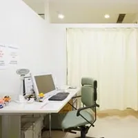 町田皮膚科・美容皮膚科クリニックのほくろ除去を受ける前の診察室