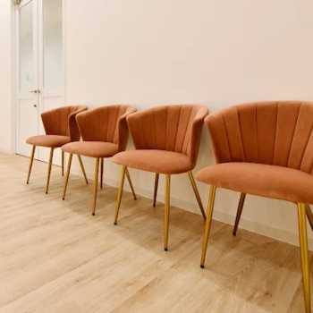 まゆりなclinic名古屋栄のシミ取りを受ける前の待合室