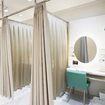 水の森美容クリニック 名古屋院のシミ取りを受けた後のパウダールーム