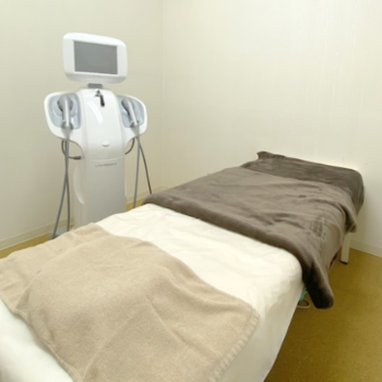 ウェルネスビューティクリニック 名古屋院のシミ取りを受ける施術室