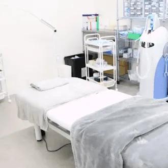 銀座美容クリニック 大分院のほくろ除去を受ける施術室