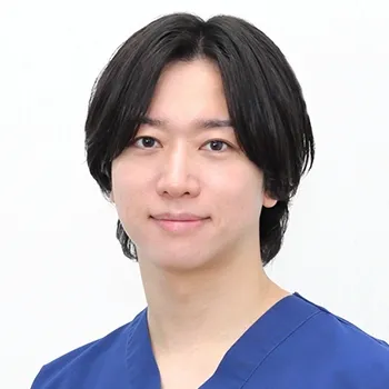 岡山中央クリニックのほくろ除去を担当するドクター