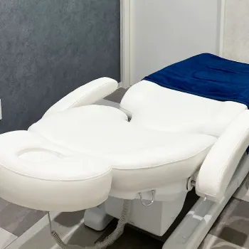 ルラ美容クリニック 岡山院のほくろ除去を受ける施術室