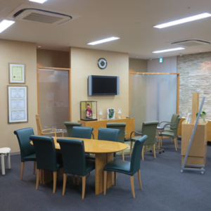 形成外科KCのほくろ除去を受ける前の待合室