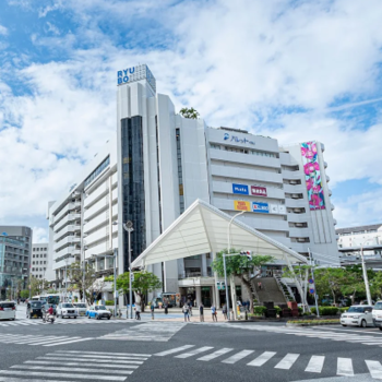 TCB東京中央美容外科 那覇院の外観の様子