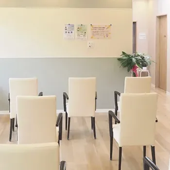 肌クリニック大宮のほくろ除去を受ける前の待合スペース