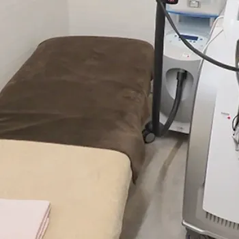 肌クリニック大宮のほくろ除去を受ける施術室