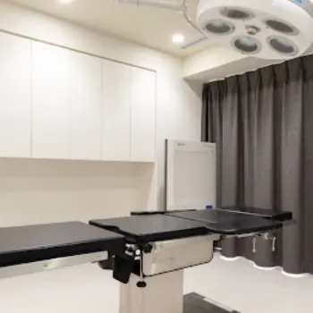 聖心美容クリニック 大宮院のほくろ除去を受ける施術室