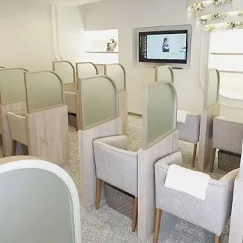 水の森美容クリニック 大阪2院のシミ取りを受ける前の待合室