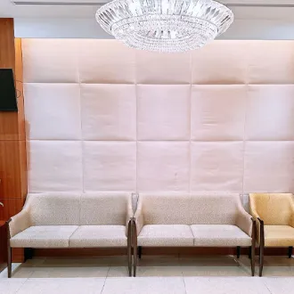 高須クリニック 大阪院のシミ取りを受ける前の待合室