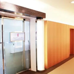 大阪梅田皮フ科スキンクリニックの入り口の様子