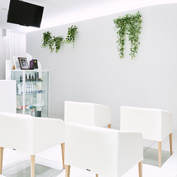 白石ガーデンプレイス皮膚科クリニックのシミ取りを受ける前の待合室