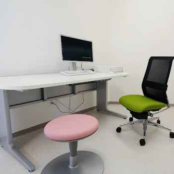 桑園オリーブ皮膚科クリニックのシミ取りを受ける前の診察室