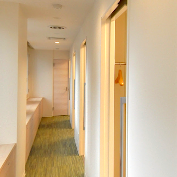 須田スキンケアクリニックの院内の様子