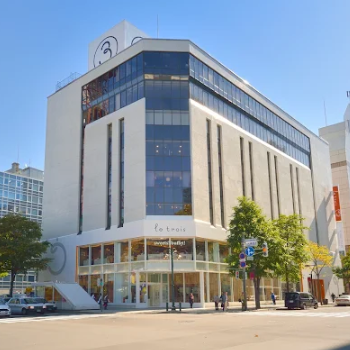 札幌ル・トロワ ビューティクリニックVogueの外観の様子