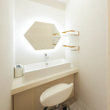 スノークリニック仙台のシミ取りを受けた後のパウダールーム