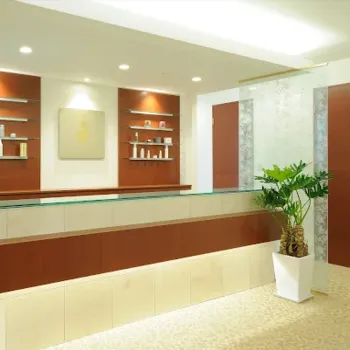 心斎橋フェミークリニックのほくろ除去を受ける前の受付