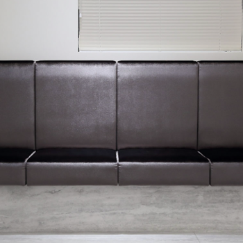 グラシアクリニック 福岡院の二重整形を受ける前の待合室