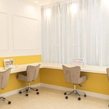 ルラ美容クリニック 福岡天神院の二重整形を受ける前の待合室