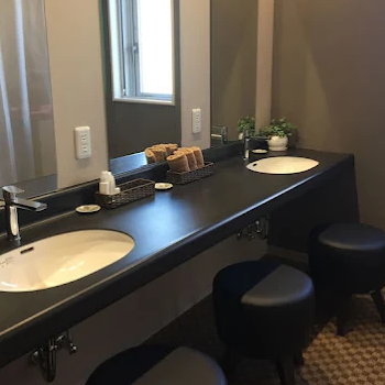 つくばすずらん皮膚科クリニックのほくろ除去を受けた後のパウダールーム