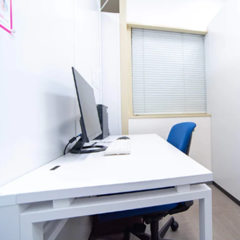 上野皮膚科ゆうスキンクリニック 上野院のほくろ除去を受ける前の診察室