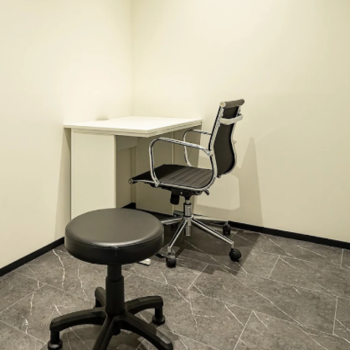 TCB東京中央美容外科 和歌山院のほくろ除去を受ける前の診察室