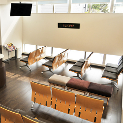 ふじもり形成外科クリニックのほくろ除去を受ける前の待合室