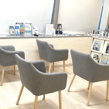 ガーデンクリニック 横浜院の二重整形を受ける前の待合室