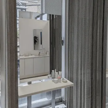 S Clinic Yokohamaの二重整形を受けた後のパウダールーム