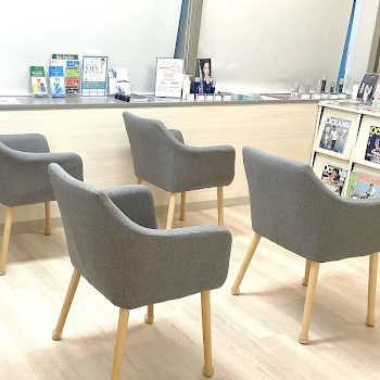 ガーデンクリニック 横浜院のシミ取りを受ける前の待合室