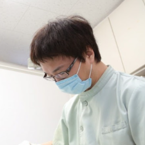 アイエス美容クリニック 岐阜院の豊胸手術を担当する医師