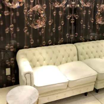 銀座3丁目・BANNAI美容クリニックの豊胸手術を受ける前の待合室