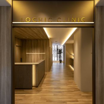 LOCHIC CLINICの豊胸手術を受ける前のエントランス