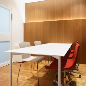 ヴェリテクリニック 東京銀座院の豊胸手術を受ける前のカウンセリングルーム