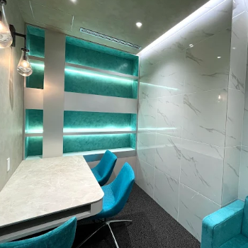 WOM CLINIC GINZAの豊胸手術を受ける前のカウンセリングルーム