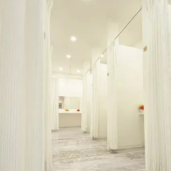 TCB東京中央美容外科 浜松院の豊胸手術を受けた後のパウダールーム